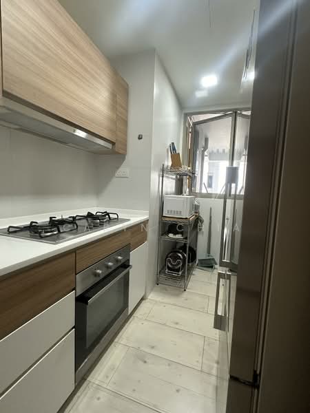 Sea Horizon, 1 Pasir Ris Rise, 2 Bedrooms, 797 sqft, Executive Condominium For Rent, by Caryn Chia, 500083135 - Kitchen - PropertyGuru.com.sg