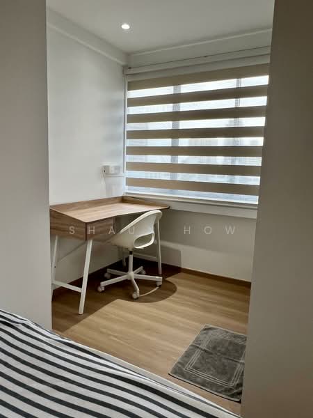 Lucky Plaza, 304 Orchard Road, Room Rental, 200 sqft, Apartment For Rent, by Shaun How, 500083137 - Study - PropertyGuru.com.sg