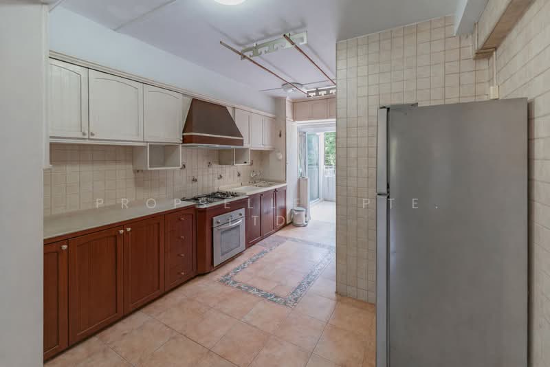 616 Ang Mo Kio Avenue 4 HDB Flat For Sale at S$ 1,100,000 | PropertyGuru Singapore - Kitchen