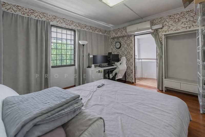 616 Ang Mo Kio Avenue 4 HDB Flat For Sale at S$ 1,100,000 | PropertyGuru Singapore - Bedroom