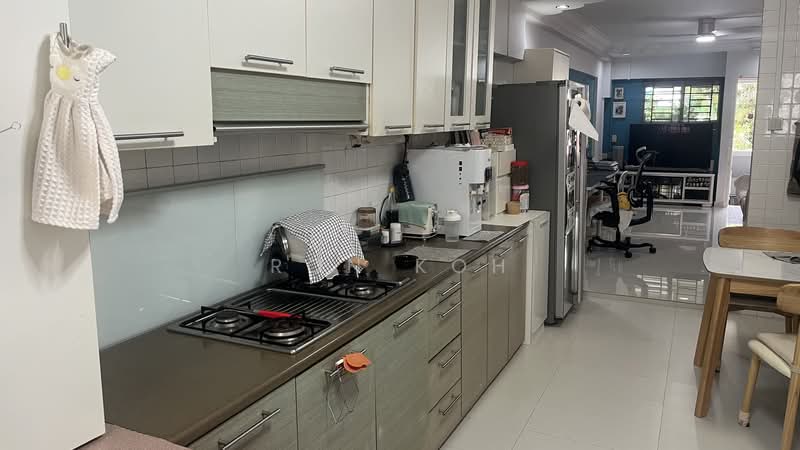 321 Ang Mo Kio Avenue 1, 321 Ang Mo Kio Avenue 1, 3 Bedrooms, 786 sqft, HDB Flat For Sale, by Ron Koh, 500083149 - Kitchen - PropertyGuru.com.sg