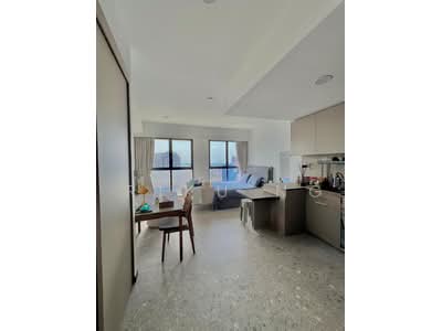 For Rent - One Pearl Bank