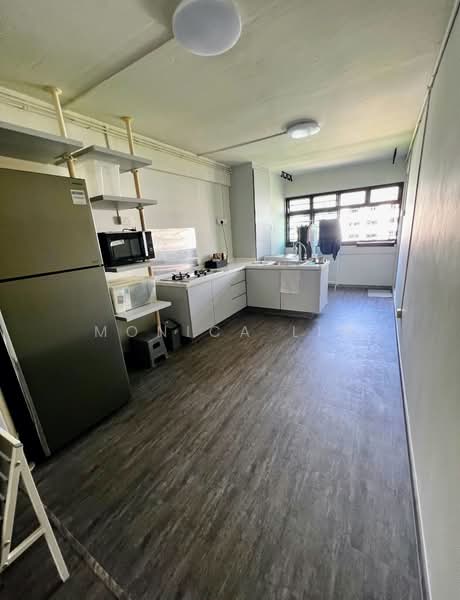 44 Chai Chee Street HDB Flat For Sale at S$ 438,000 | PropertyGuru Singapore - Kitchen