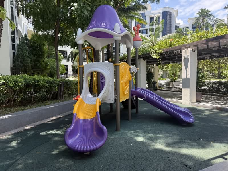 Eastpoint Green Condominium For Sale at S$ 1,188,000 | PropertyGuru Singapore - Exterior