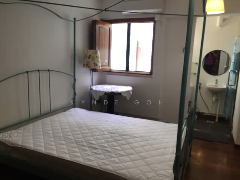185 Bishan Street 13 HDB Flat For Sale at S$ 580,000 | PropertyGuru Singapore - Bedroom