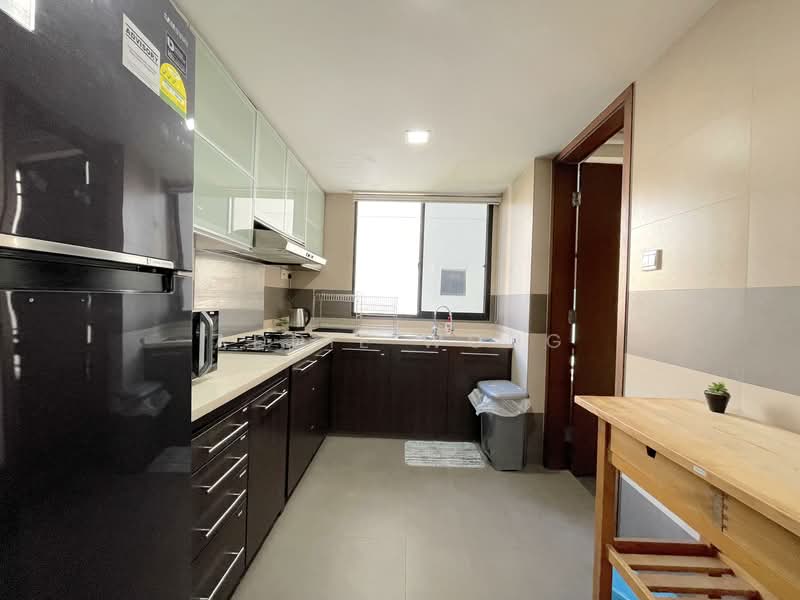 Tiong Bahru MRT 3 Mins Walk | Naturally Bright | Nice Condo Room, , Room Rental, 130 sqft, Condominium For Rent, by Addie Wong, 500083211 - Kitchen - PropertyGuru.com.sg
