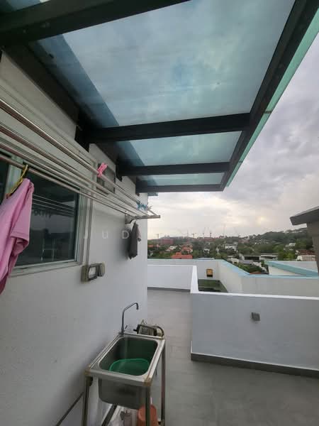 Freesia Woods, 61 Sunset Way, 3 Bedrooms, 2,563 sqft, Condominium For Rent, by Judy Ang, 500083220 - Exterior - PropertyGuru.com.sg