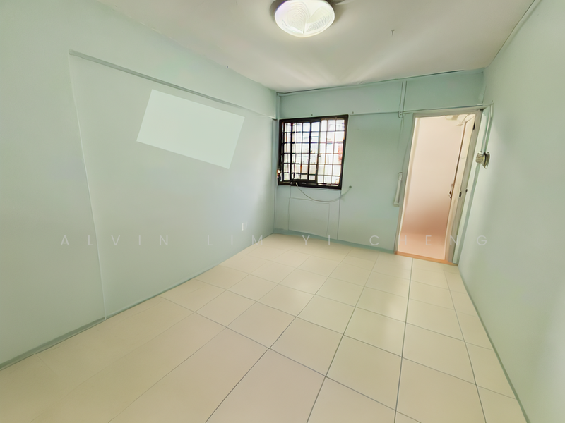 99 Aljunied Crescent HDB Flat For Sale at S$ 420,000 | PropertyGuru Singapore - Interior