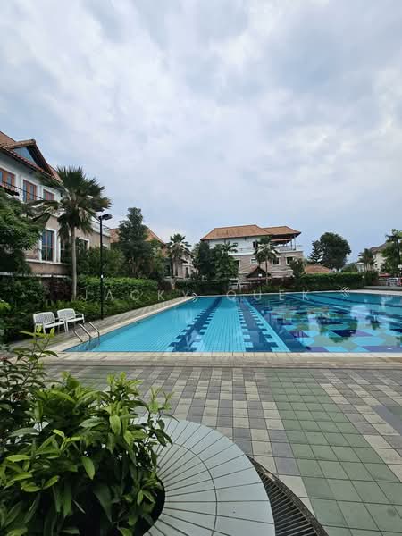 Fernwood Towers, 22 Fernwood Terrace, Room Rental, 120 sqft, Condominium For Rent, by Jacky Quek, 500083230 - Exterior - PropertyGuru.com.sg