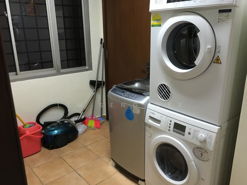 UE Square Apartment For Sale at S$ 3,920,000 | PropertyGuru Singapore - Interior