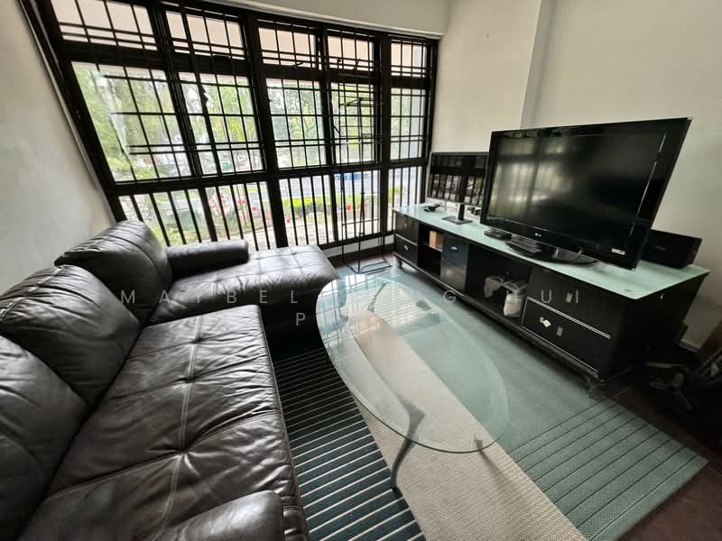 27A Jalan Membina HDB Flat For Sale at S$ 960,000 | PropertyGuru Singapore - Living Room