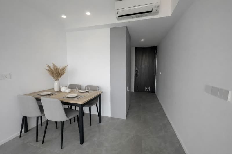 AMO Residence, 21 Ang Mo Kio Rise, 2 Bedrooms, 678 sqft, Condominium For Rent, by Aden Lim, 500083280 - Dining Room - PropertyGuru.com.sg