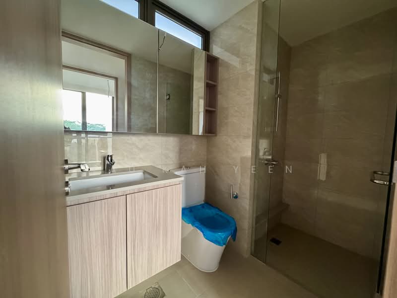 The Botany at Dairy Farm, 11 Dairy Farm Walk, 3 Bedrooms, 1,076 sqft, Condominium For Rent, by Lau Kah Yeen, 500083282 - Common Bathroom - PropertyGuru.com.sg