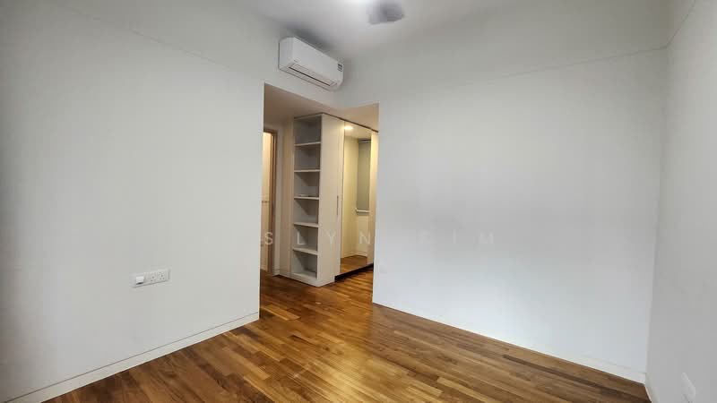 Village @ Pasir Panjang Condominium For Sale at S$ 2,100,000 | PropertyGuru Singapore - Interior