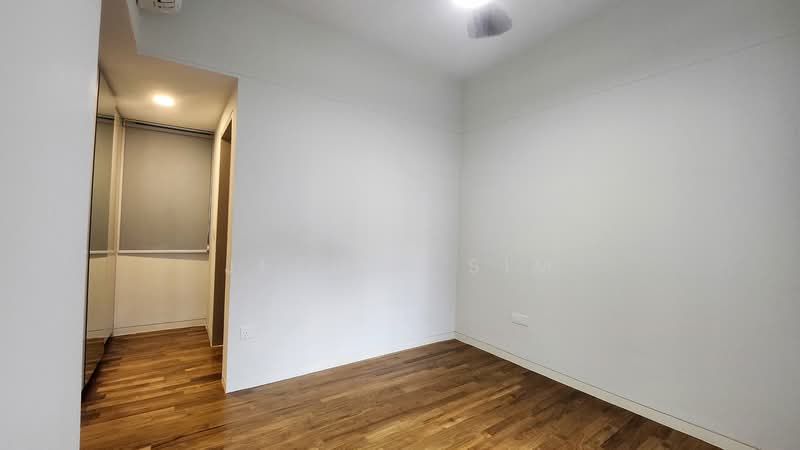 Village @ Pasir Panjang Condominium For Sale at S$ 2,100,000 | PropertyGuru Singapore - Interior