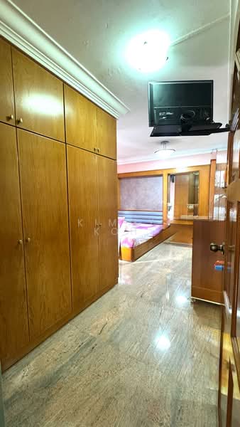 485 Choa Chu Kang Avenue 5 HDB Flat For Sale at S$ 660,000 | PropertyGuru Singapore - Bedroom