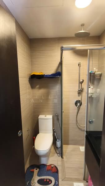 Guillemard Suites, 213 Guillemard Road, 1 Bedroom, 484 sqft, Apartment For Sale, by William Tan 陳威誦, 500083311 - Bathroom - PropertyGuru.com.sg