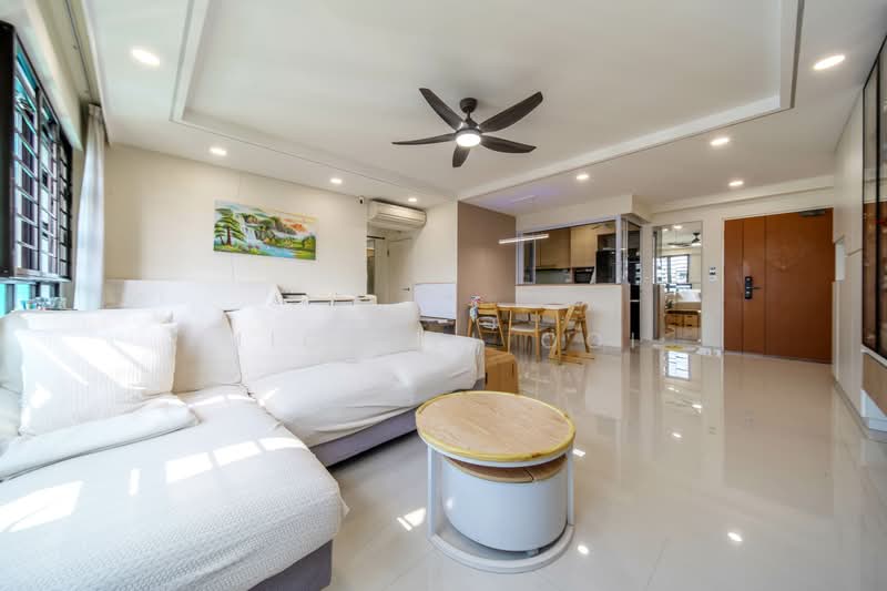 549B Segar Road HDB Flat For Sale at S$ 799,413 | PropertyGuru Singapore - Living Room