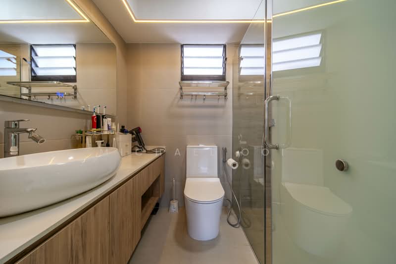 549B Segar Road HDB Flat For Sale at S$ 799,413 | PropertyGuru Singapore - Bathroom
