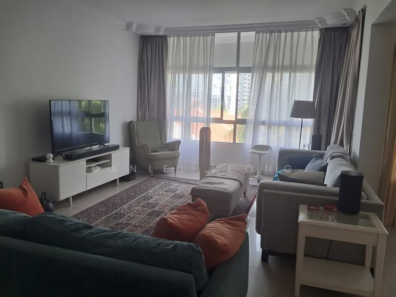 Ridgewood Condominium, 1 Ridgewood Close, 3 Bedrooms, 1,300 sqft, Condominium For Rent, by Daniel Leong, 500083329 - Living Room - PropertyGuru.com.sg