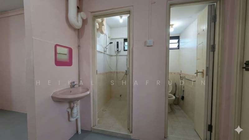 74 Whampoa Drive HDB Flat For Sale at S$ 400,000 | PropertyGuru Singapore