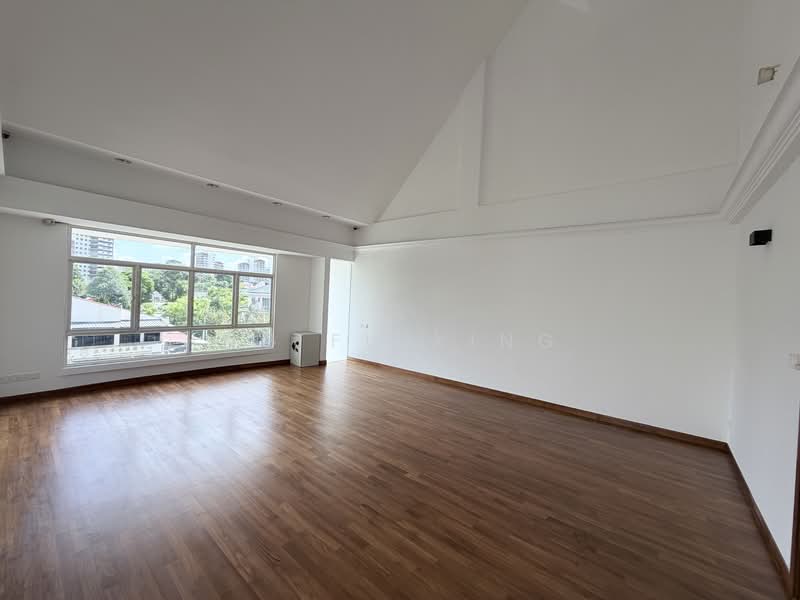 Realty Park Corner Terrace For Sale at S$ 6,500,000 | PropertyGuru Singapore - Living Room
