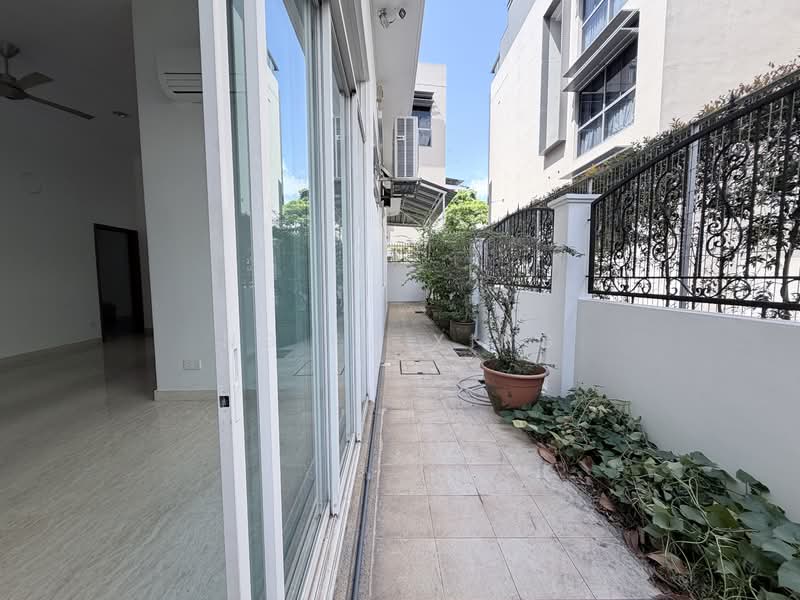 Realty Park Corner Terrace For Sale at S$ 6,500,000 | PropertyGuru Singapore - Exterior
