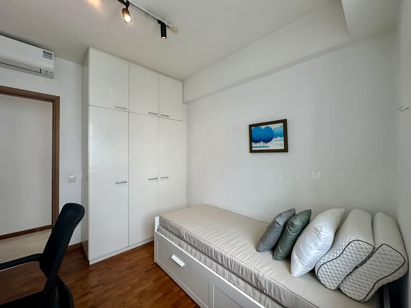 The Jade, 9 Bukit Batok Central Link, 2 Bedrooms, 1,012 sqft, Condominium For Rent, by Jacqueline Lim, 500083360 - Bedroom - PropertyGuru.com.sg