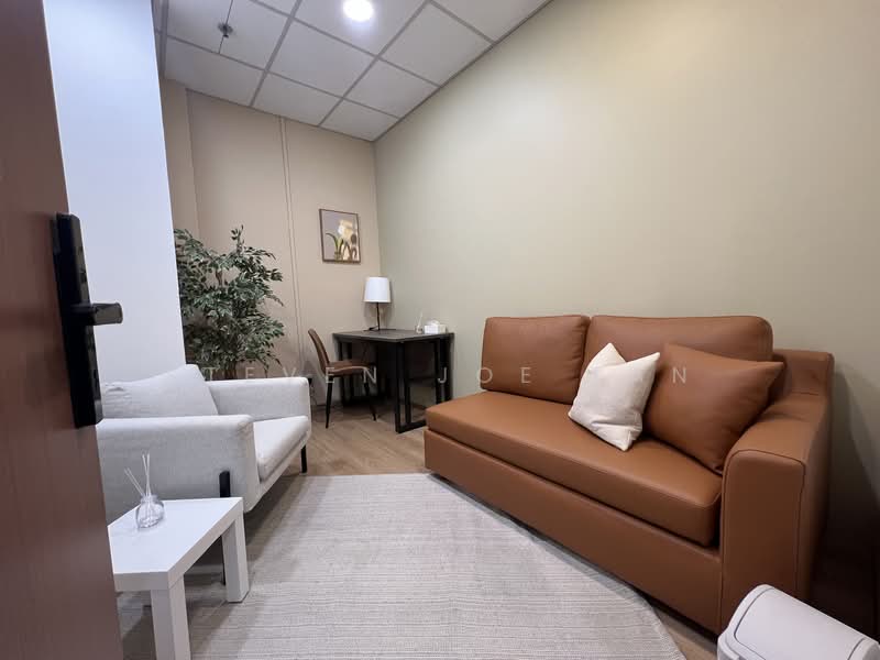Kembangan Plaza, 18 Jalan Masjid, Eunos / Geylang / Paya Lebar, 1,206 sqft, Office For Rent, by Steven Joe Tan, 500083391 - Study - CommercialGuru.com.sg