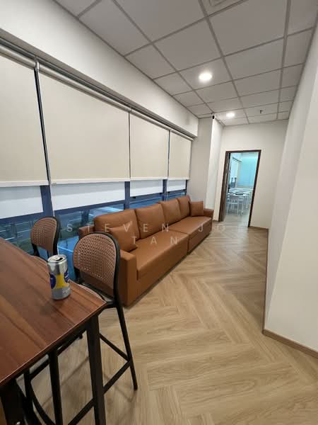 Kembangan Plaza, 18 Jalan Masjid, Eunos / Geylang / Paya Lebar, 1,206 sqft, Office For Rent, by Steven Joe Tan, 500083391 - Interior - CommercialGuru.com.sg