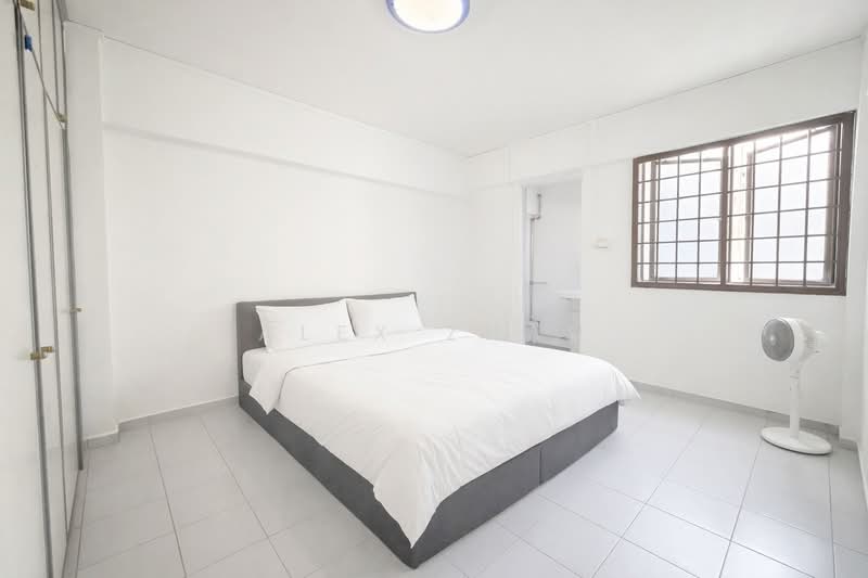 437 Yishun Avenue 6 HDB Flat For Sale at S$ 510,000 | PropertyGuru Singapore - Bedroom