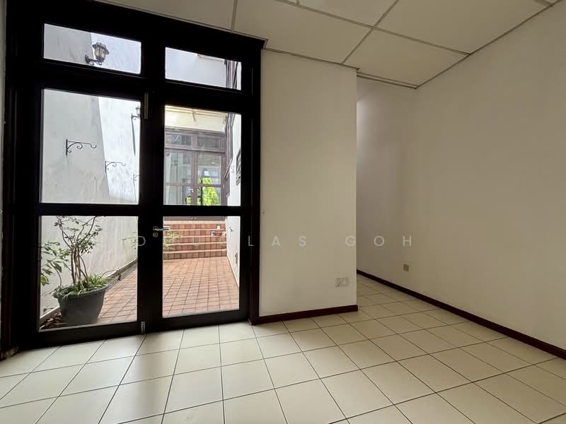 Villa Chancery, 39 Chancery Lane, 3 Bedrooms, 2,500 sqft, Condominium For Rent, by Douglas Goh, 500083413 - Dining hall looking into open courtyard  - PropertyGuru.com.sg