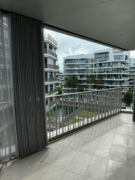 The Reef at King's Dock, 2 Harbourfront Avenue, 2 Bedrooms, 883 sqft, Condominium For Rent, by Javier Tan, 500083414 - PropertyGuru.com.sg