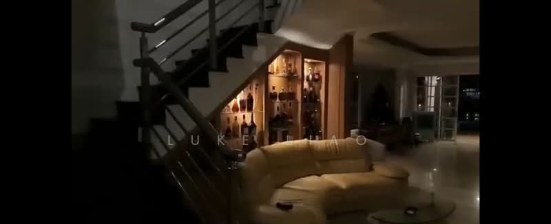 Neoclassical Detached Home Detached House For Sale at S$ 10,800,000 | PropertyGuru Singapore - Living Room