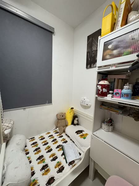 The Water Edge @ Geylang Condominium For Sale at S$ 850,000 | PropertyGuru Singapore - Study