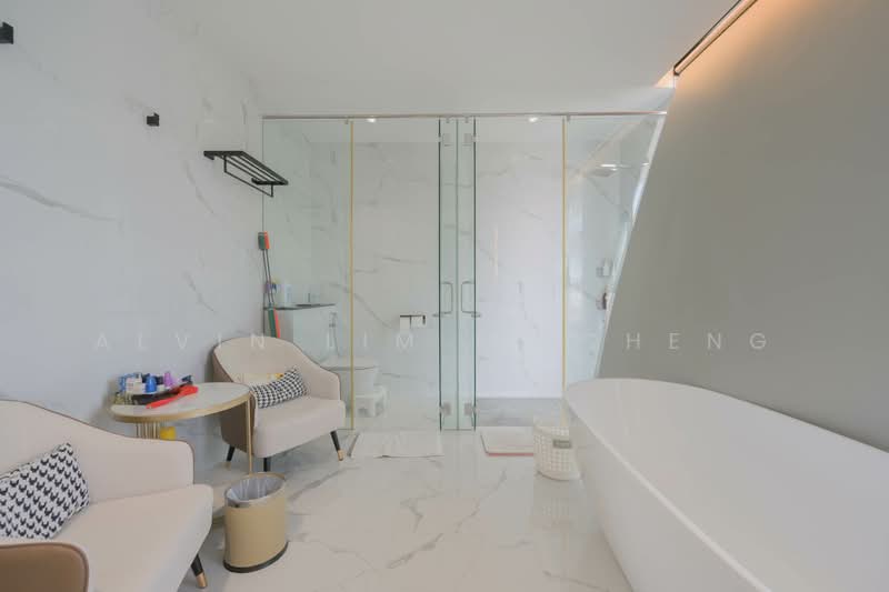 Jalan Jarak Semi-Detached House For Sale at S$ 7,800,000 | PropertyGuru Singapore - Bathroom