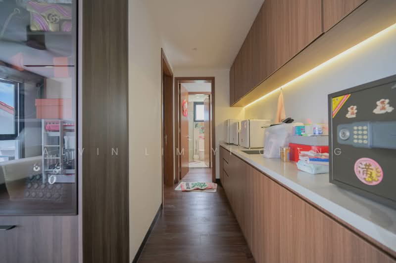 Jalan Jarak Semi-Detached House For Sale at S$ 7,800,000 | PropertyGuru Singapore - Corridor