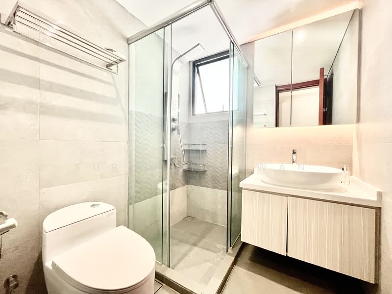 Central Grove, , 3 Bedrooms, 1,173 sqft, Condominium For Rent, by Surya Gunawan, 500083423 - Bathroom - PropertyGuru.com.sg