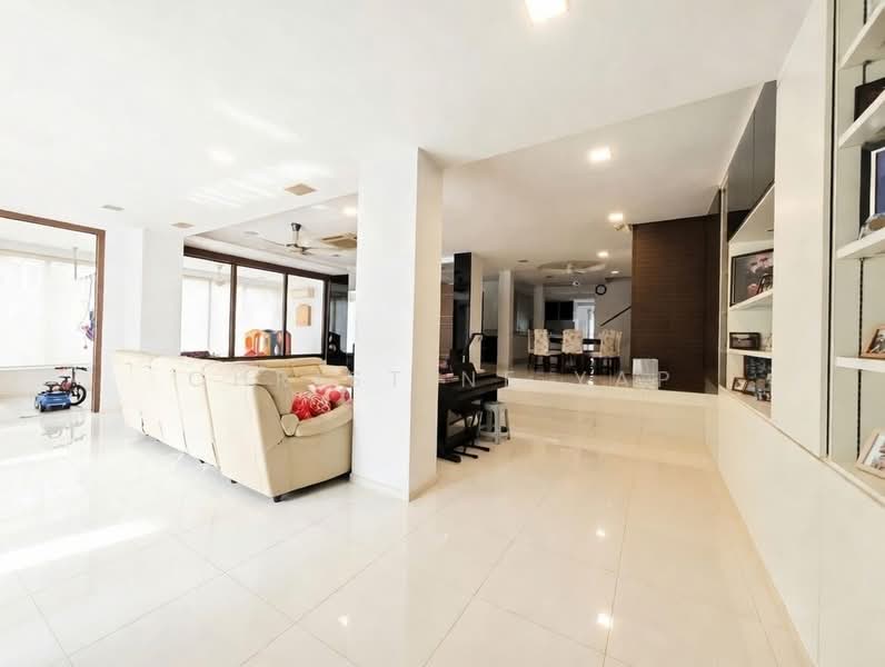❤️ Serangoon garden - Tai Yuan Garden Semi D for sales Semi-Detached House For Sale at S$ 9,180,000 | PropertyGuru Singapore - Living Room
