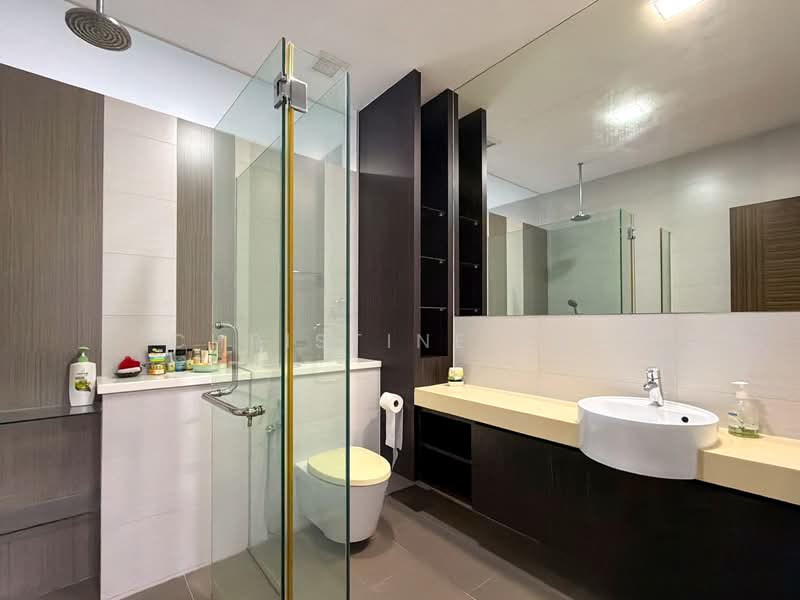 Serangoon garden Estate - Tai Yuan garden Semi D for sales, Tai yuan Garden/Tai yuan heights/ serangoon garden, 8 Bedrooms, 7,650 sqft, Semi-Detached House For Sale, by Christine Yap, 500083432 - Bathroom - PropertyGuru.com.sg