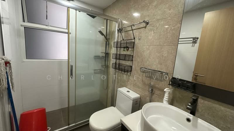 Forestville, 48 Woodlands Drive 16, 3 Bedrooms, 990 sqft, Executive Condominium For Rent, by Charlotte Voo, 500083442 - Bathroom - PropertyGuru.com.sg