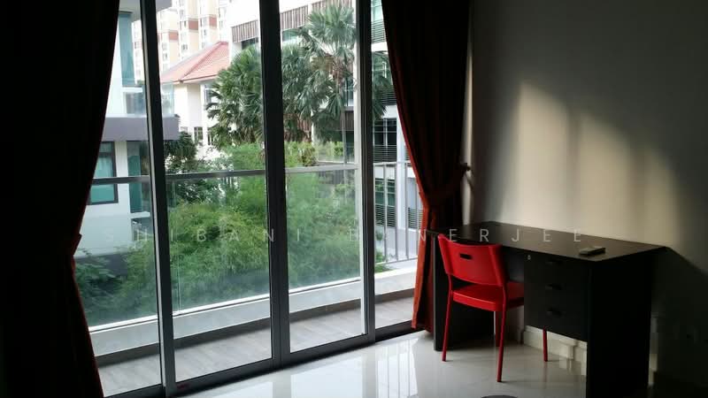 MASTER ROOM (2 mins walk to Kembangan MRT), LORONG MYDIN, Room Rental, 225 sqft, Semi-Detached House For Rent, by Shibani Banerjee, 500083443 - Study - PropertyGuru.com.sg