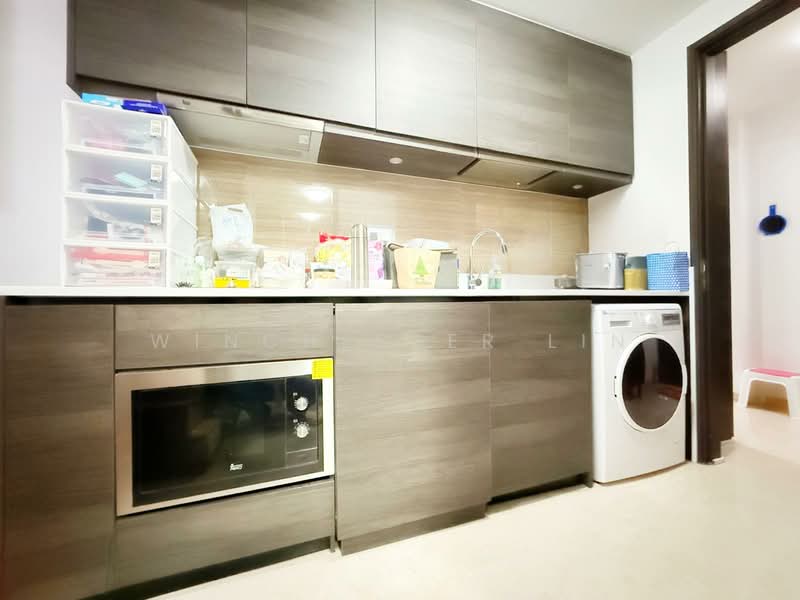 RiverTrees Residences Condominium For Sale at S$ 1,850,000 | PropertyGuru Singapore - Kitchen @ Dual-Key