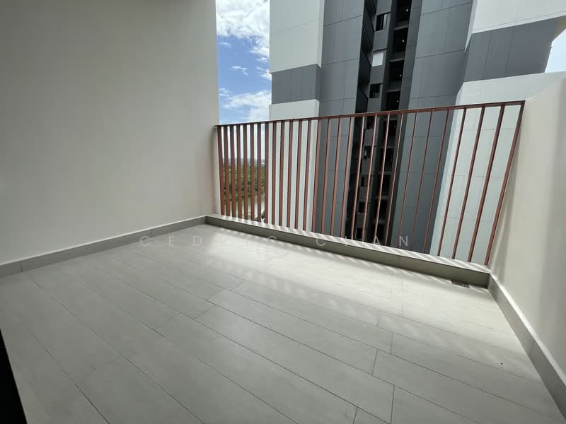 Riverfront Residences, 41 Hougang Avenue 7, 2 Bedrooms, 614 sqft, Condominium For Rent, by Cedric Chan, 500083451 - Balcony - PropertyGuru.com.sg