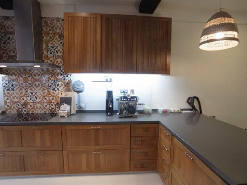 Tiong Bahru 1300 sq ft, Nearby Tiong Bahru Road, 2 Bedrooms, 1,300 sqft, Conservation House For Rent, by Susan Prior, 500083454 - PropertyGuru.com.sg