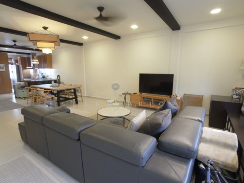 Tiong Bahru 1300 sq ft, Nearby Tiong Bahru Road, 2 Bedrooms, 1,300 sqft, Conservation House For Rent, by Susan Prior, 500083454 - PropertyGuru.com.sg