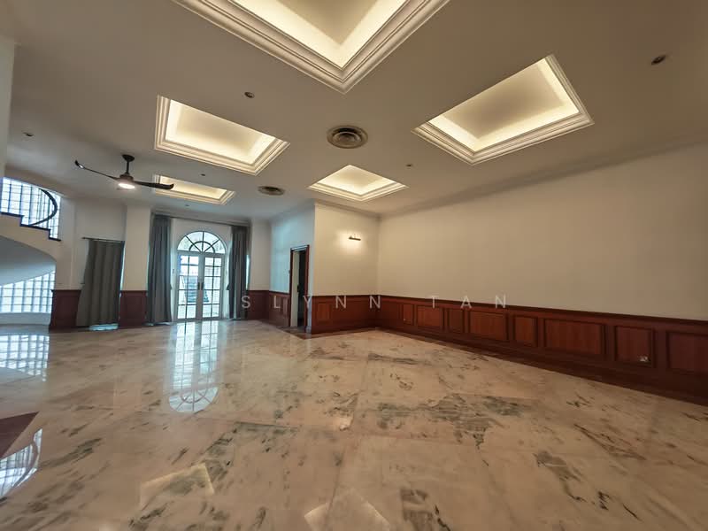 Classic Grand Good Class Bungalow! Old Holland Road Bukit Timah, Old Holland Road Bukit Timah, 6 Bedrooms, 12,000 sqft, Good Class Bungalow For Rent, by Jeslynn Tan, 500083473 - Drawing Room - PropertyGuru.com.sg
