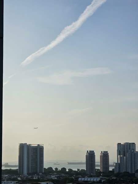 U can see...Sea, Ship, Sky, Plane, Jet!
