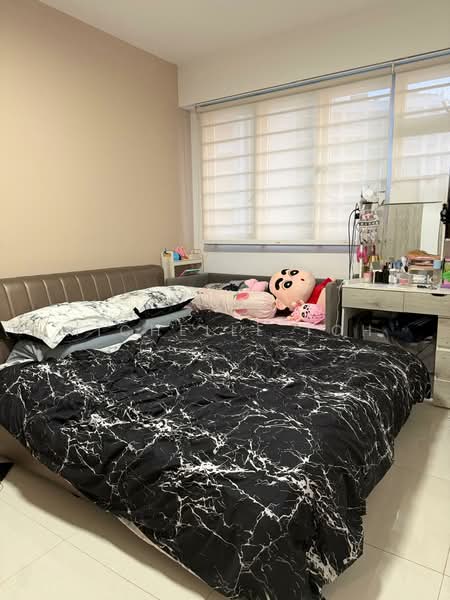 260B Ang Mo Kio Street 21 HDB Flat For Sale at S$ 1,020,000 | PropertyGuru Singapore - Bedroom