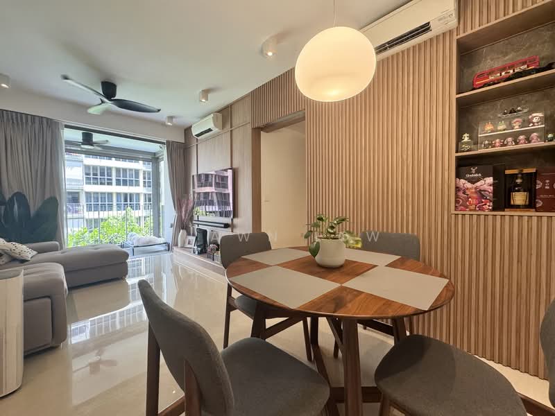 Rivercove Residences EC Condominium For Sale at S$ 1,600,000 | PropertyGuru Singapore - Dining Room